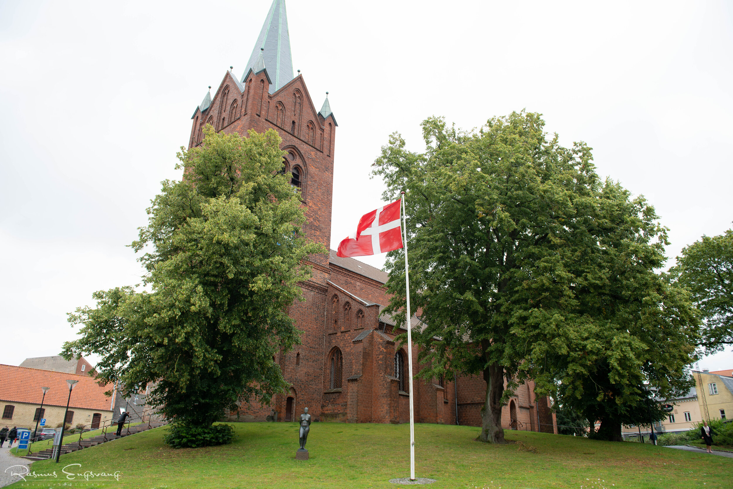 Bryllup_Slagelse_Skt_Mikkel_Bryllupsfotograf_Sjælland-101.jpg