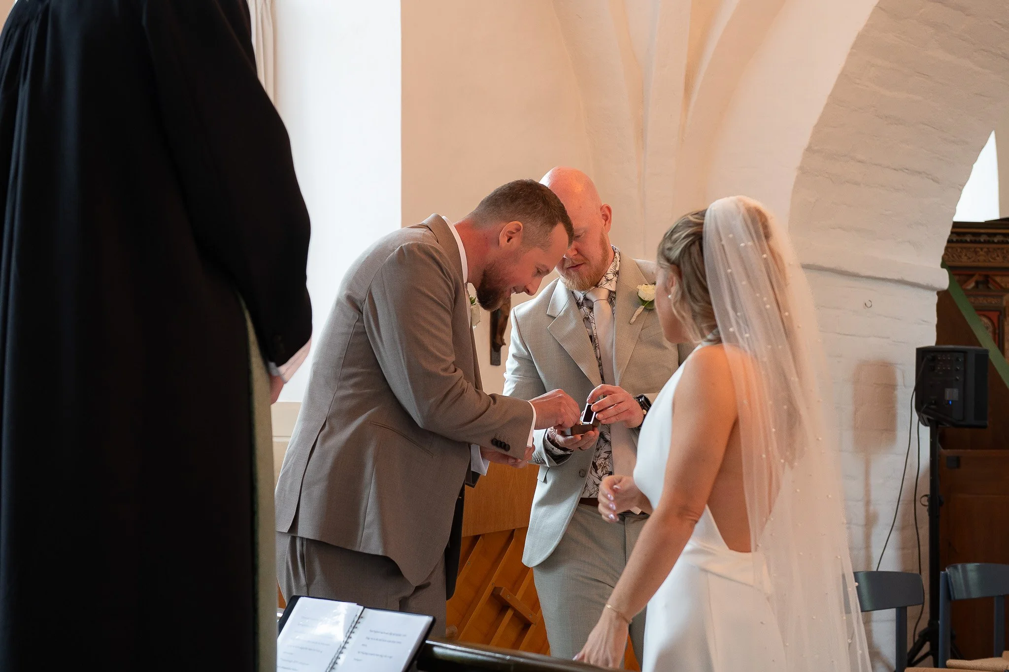 Vielse_Annise_Kirke_Bryllupsfotograf-109.JPG