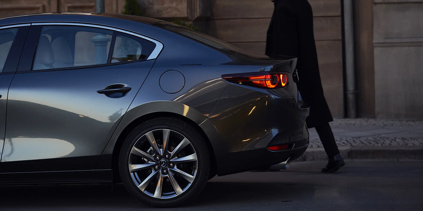mazda3sedan.jpg