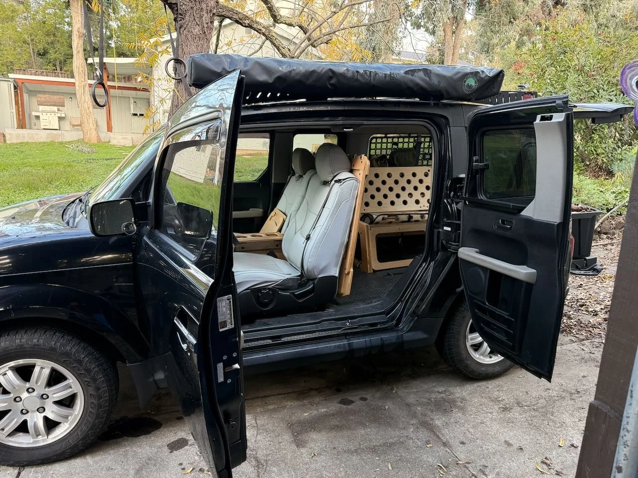 For Sale: 2007 Honda Element with FEC Bench and Console