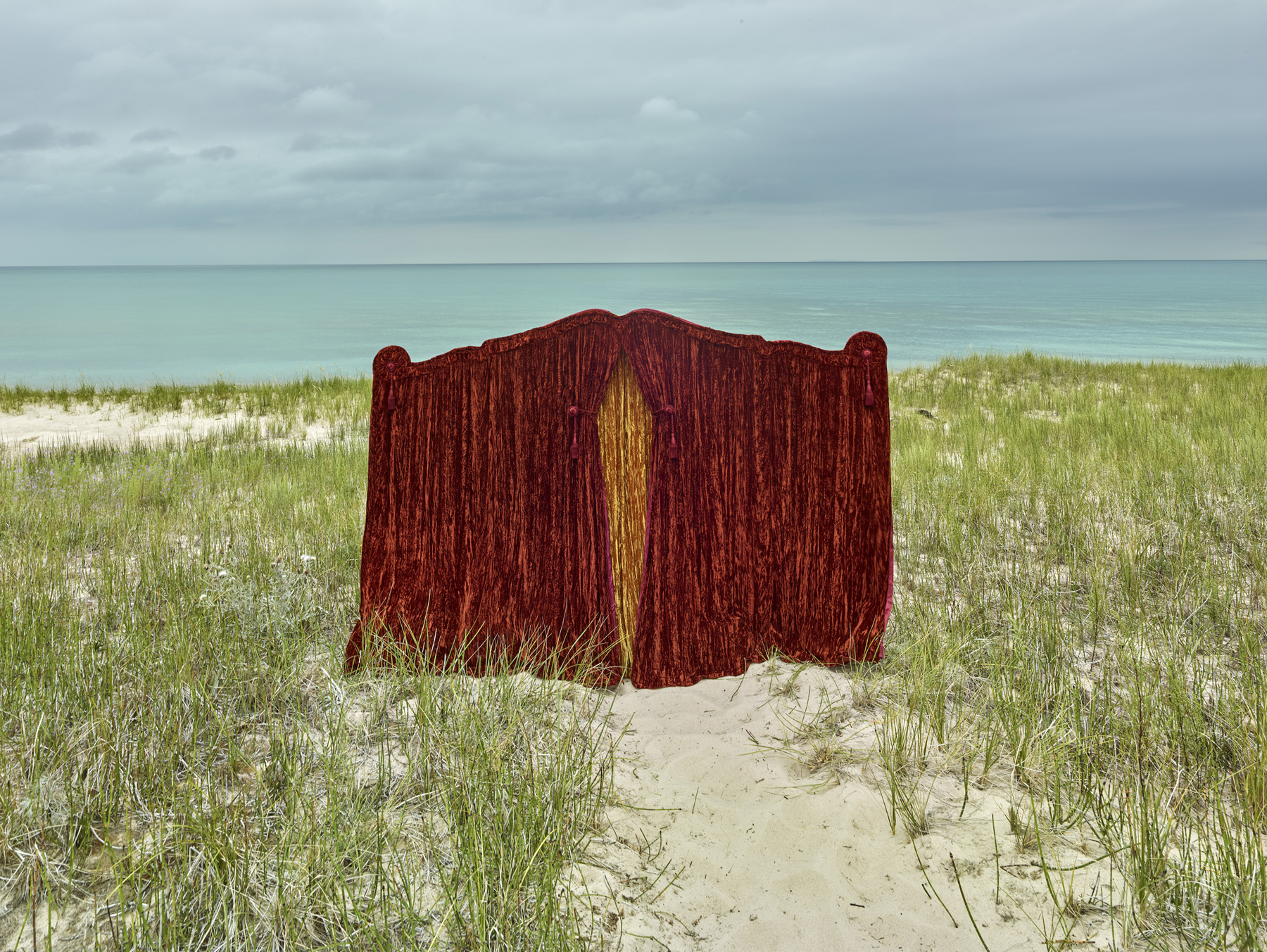 Funeral curtain  Cat Head Bay, Lake Michigan 