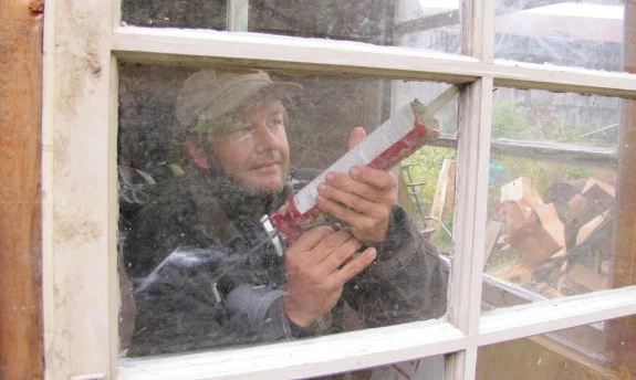 Weatherproofing with Caulk
