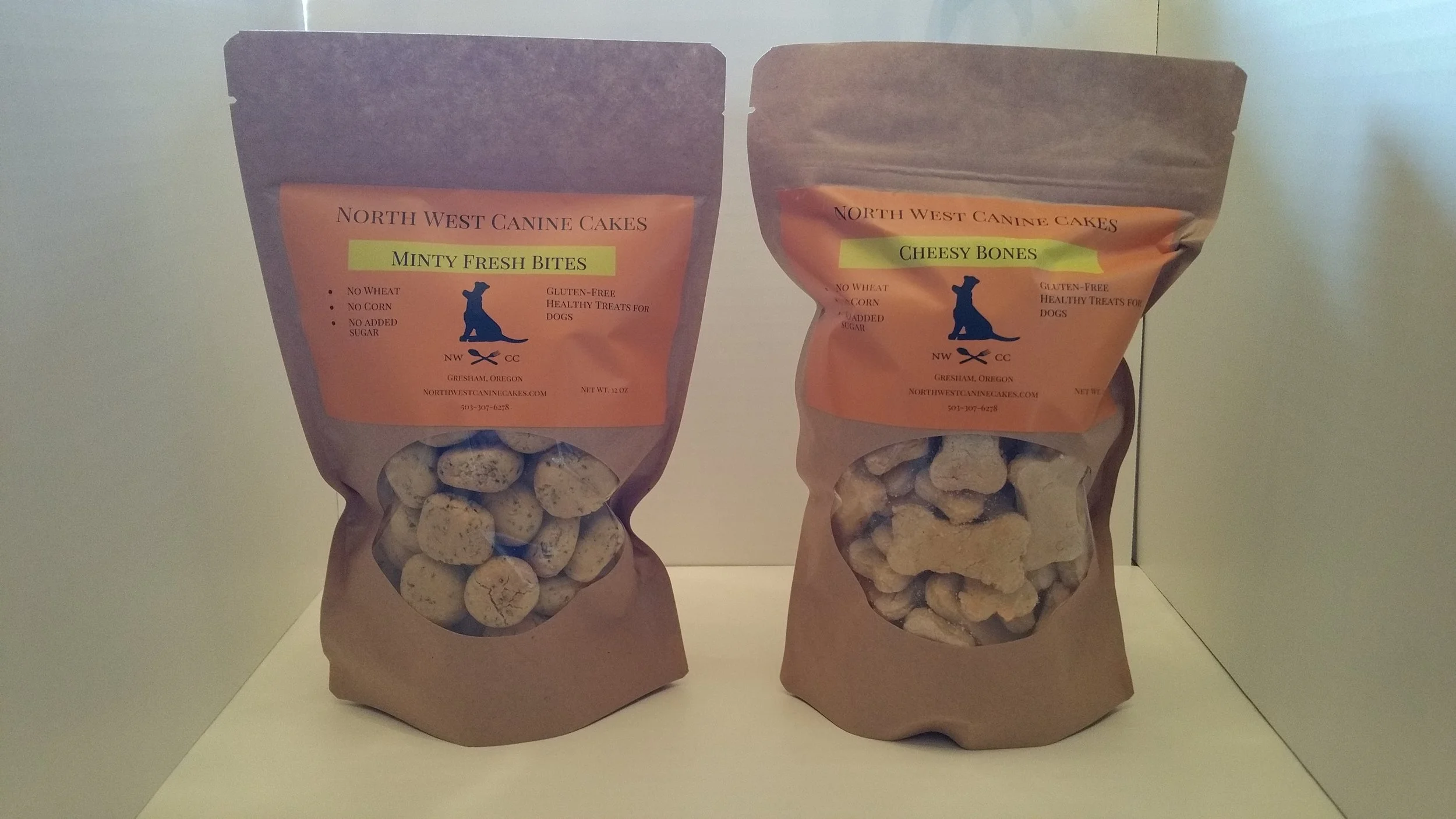 Bite size cookies in four flavors