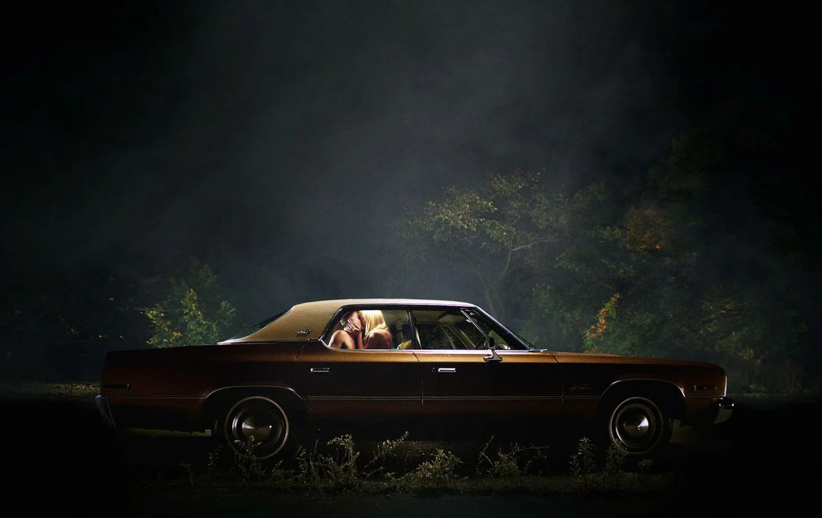 SUNDAY AFTERNOON DRINKING GAME: IT FOLLOWS