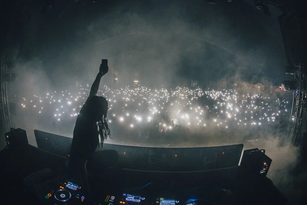 TORRO TORRO - MAKE A MOVE (SKRILLEX REMIX)