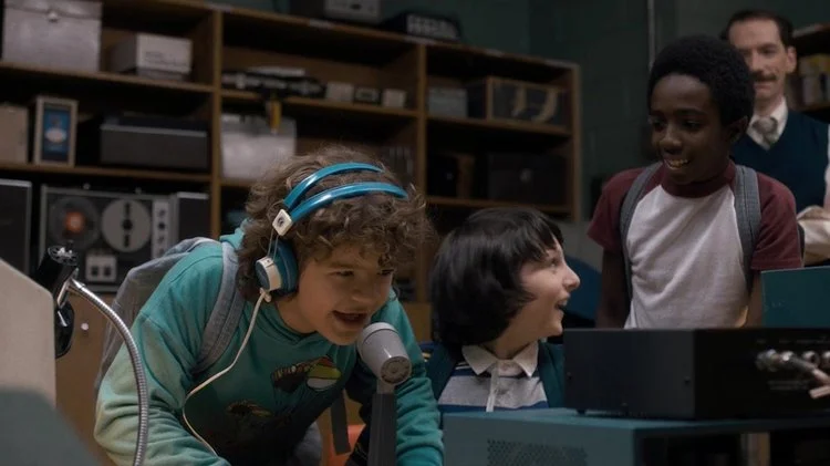 HEAR THE FIRST NEW SONG FROM STRANGER THINGS SEASON 2 'WALKIN' IN HAWKINS'