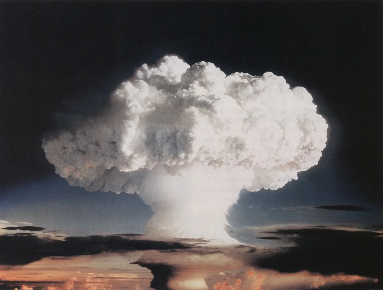 Nuclear Explosion Simulator