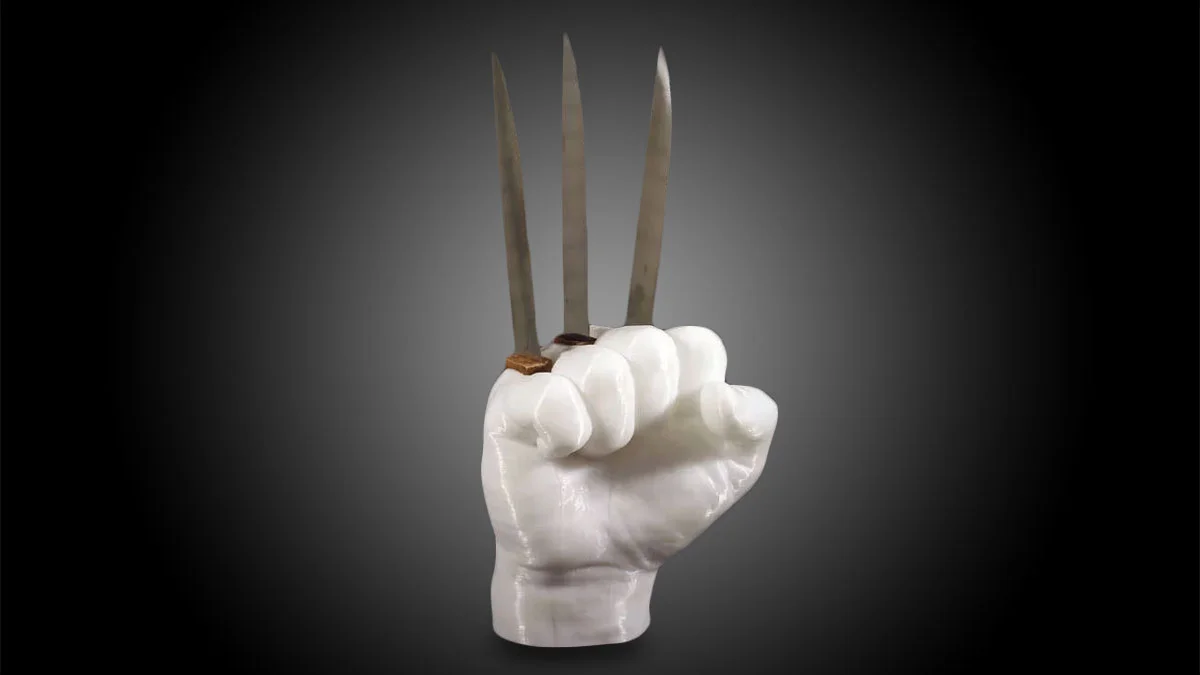 DUDE, WANT THAT: Wolverine Steak Knife Holder