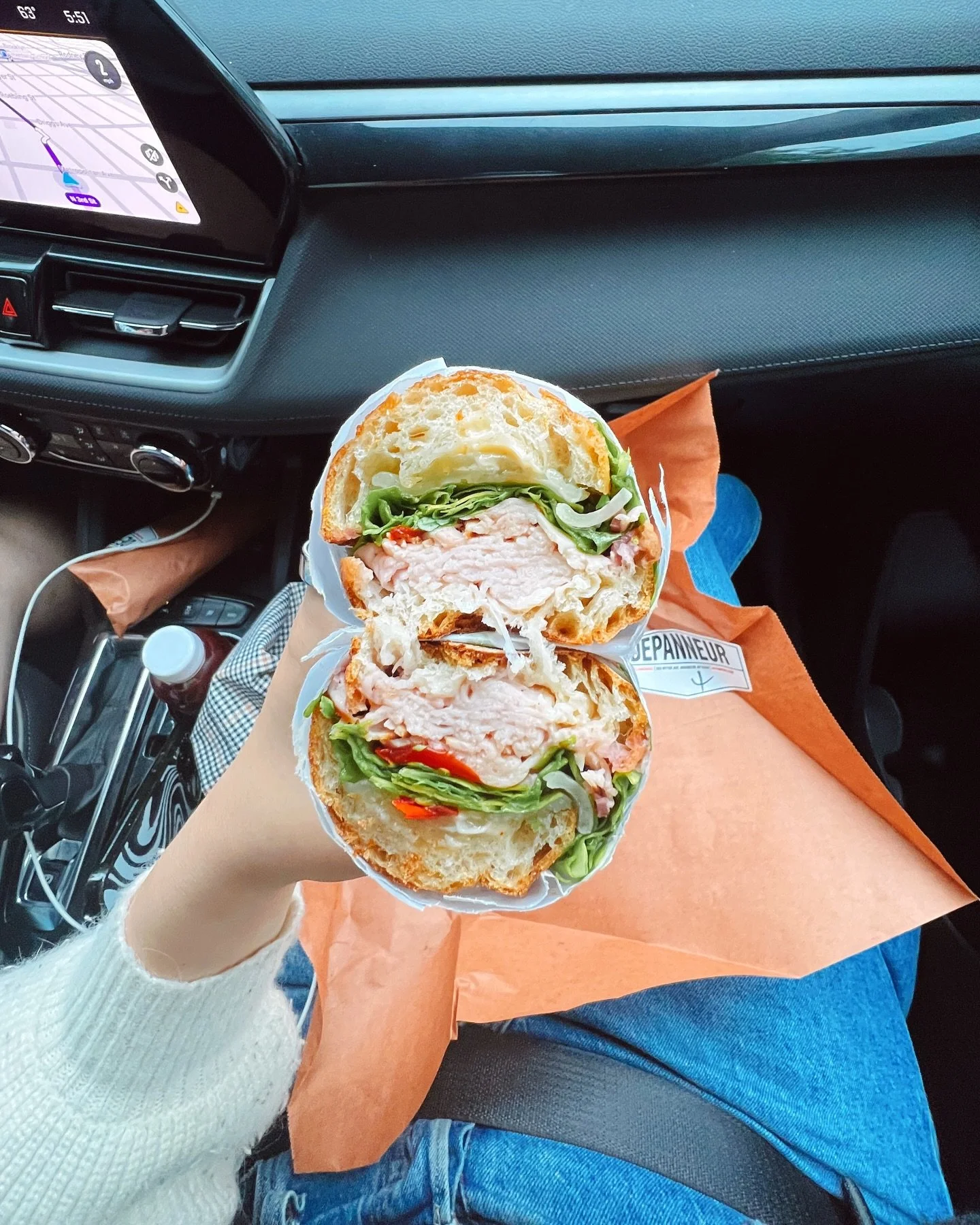Road trip? Playlist ready? Don&rsquo;t forget the #4 Turkey 🥪⚡️ They pair perfectly. Swipe for the breakdown! #williamsburg #nycfoodie