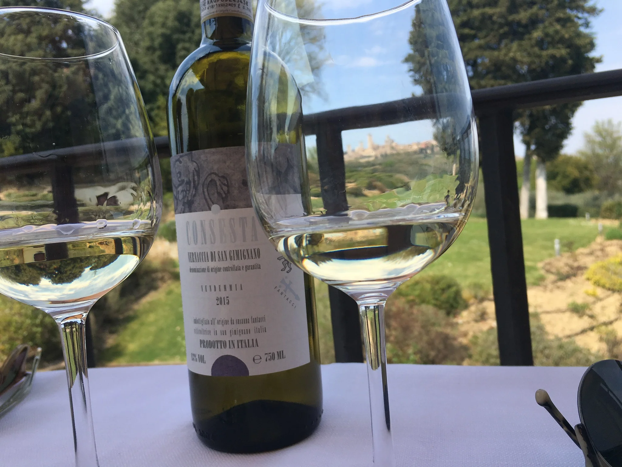 wine-tasting-tuscany-italy.jpg