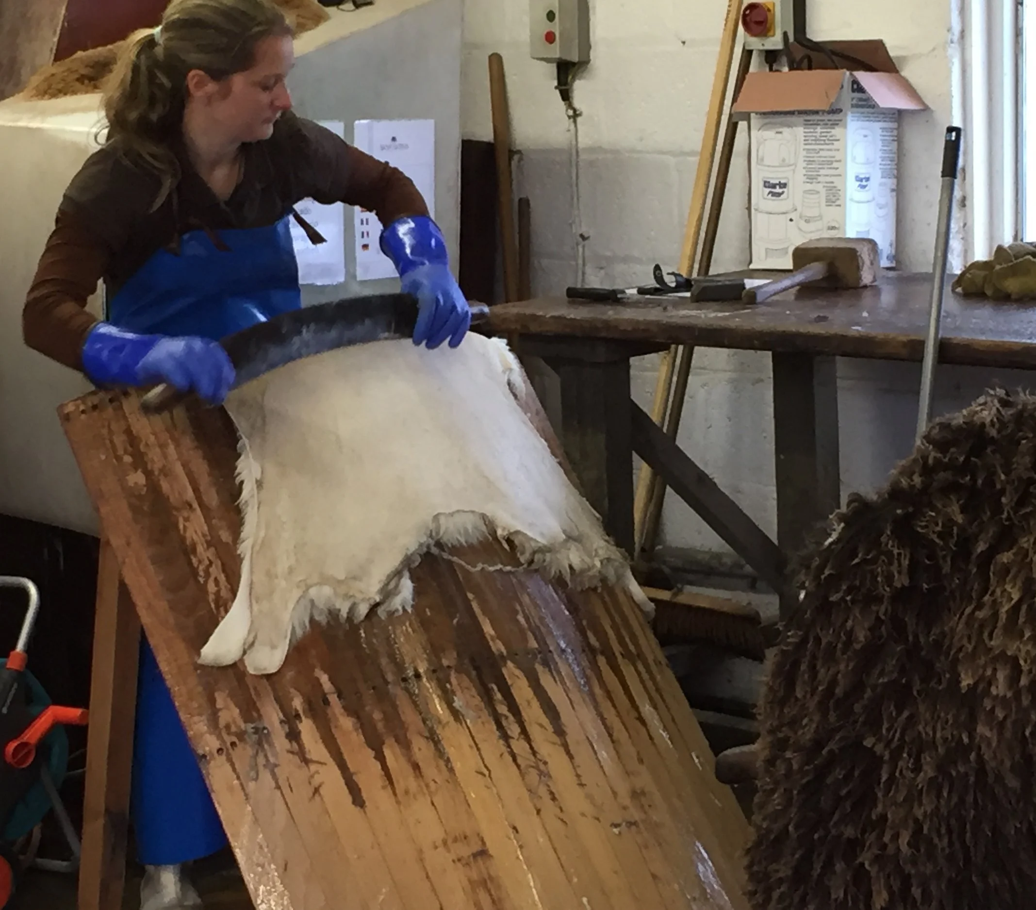 One of the workers at Skyeskyns