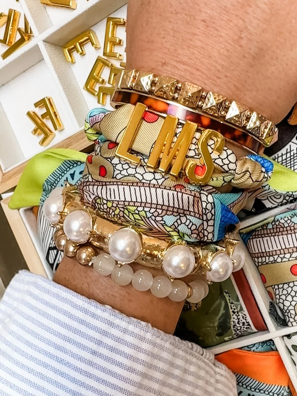 Obsessed with our Initial Wrap Bracelets come make yours today in our Garden City shop 👑👏🏻🛍️✨
