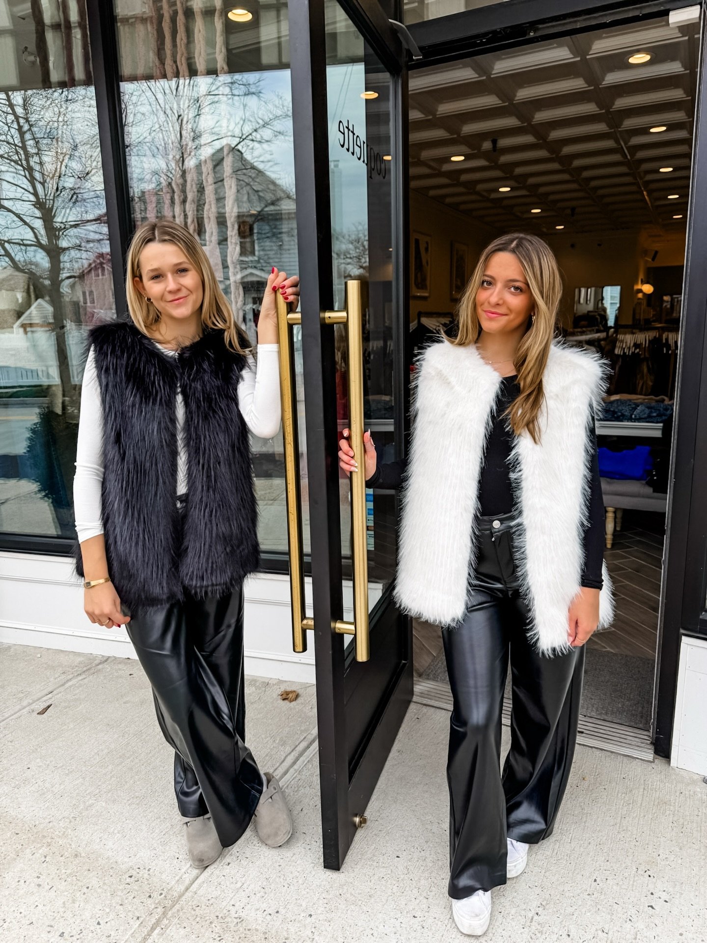 Holiday is here 🪩❄️