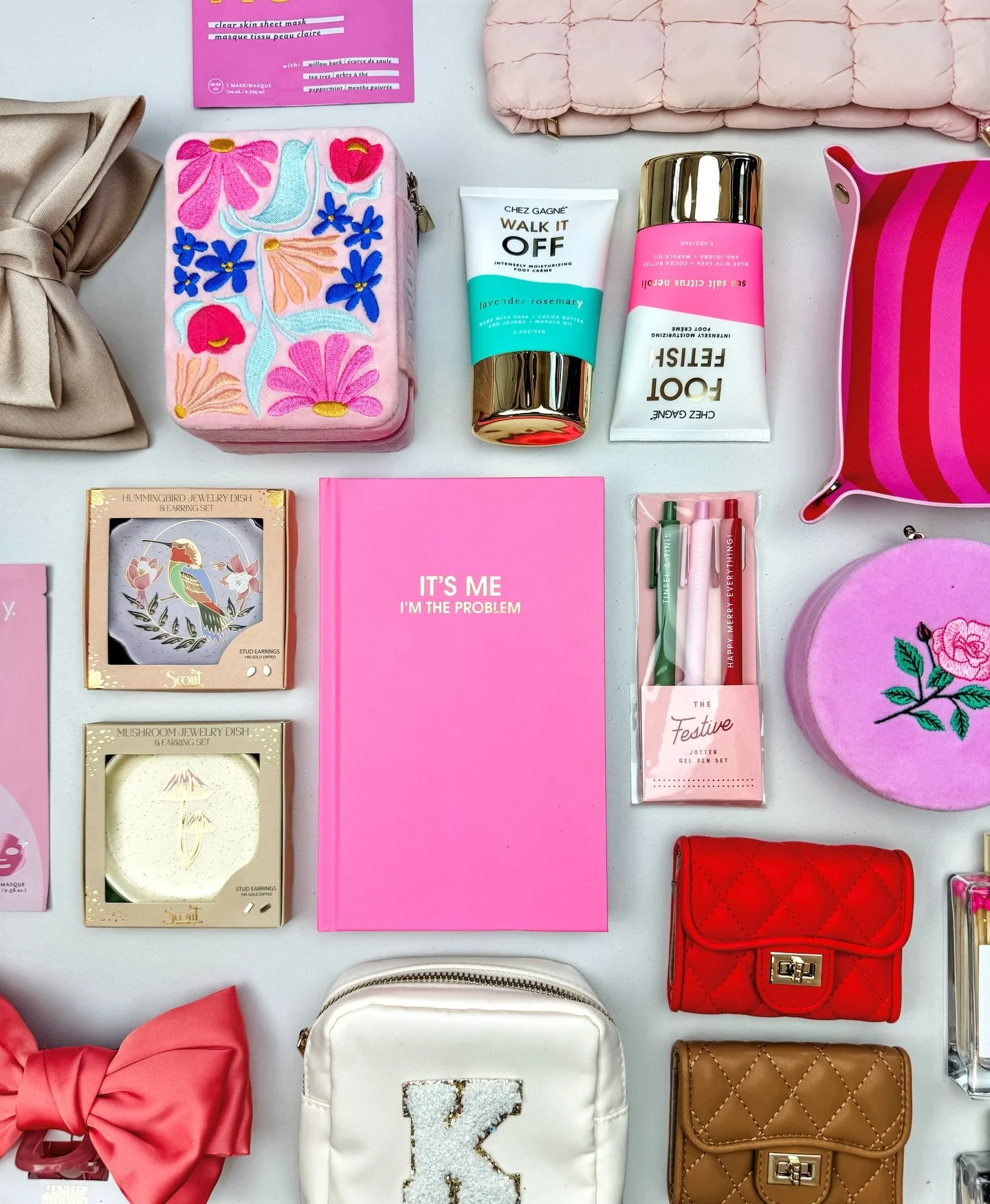 FIVE shopping days left 🎀✨