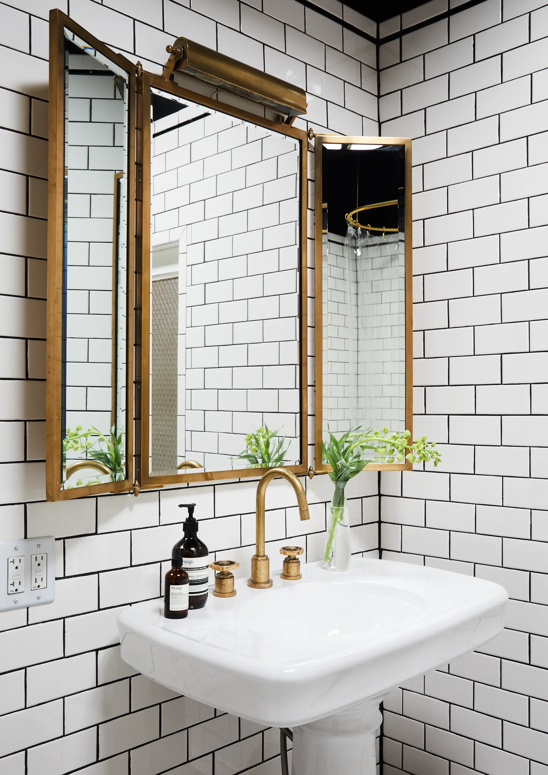 Chris_Benz_Bathroom_Guest_010.jpg