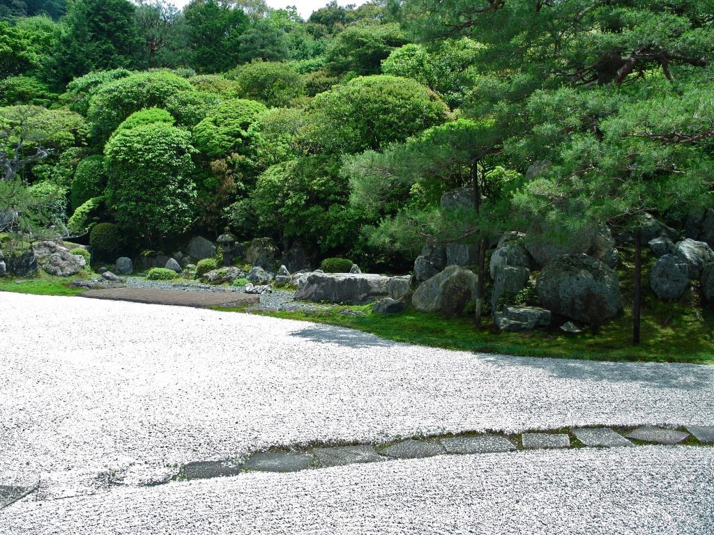 Konchi-in garden