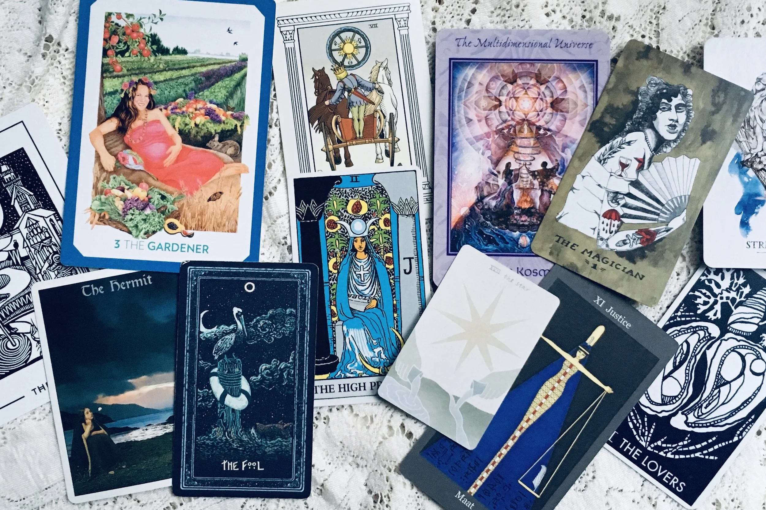 your-tarot-new-year-major-arcana-many-decks.jpeg