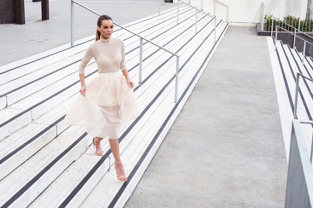 VIVIANCHAN-HOLIDAY-LOOKBOOK-1_18c2fd32-656c-44dd-9ff3-b3afd46889c8.jpg