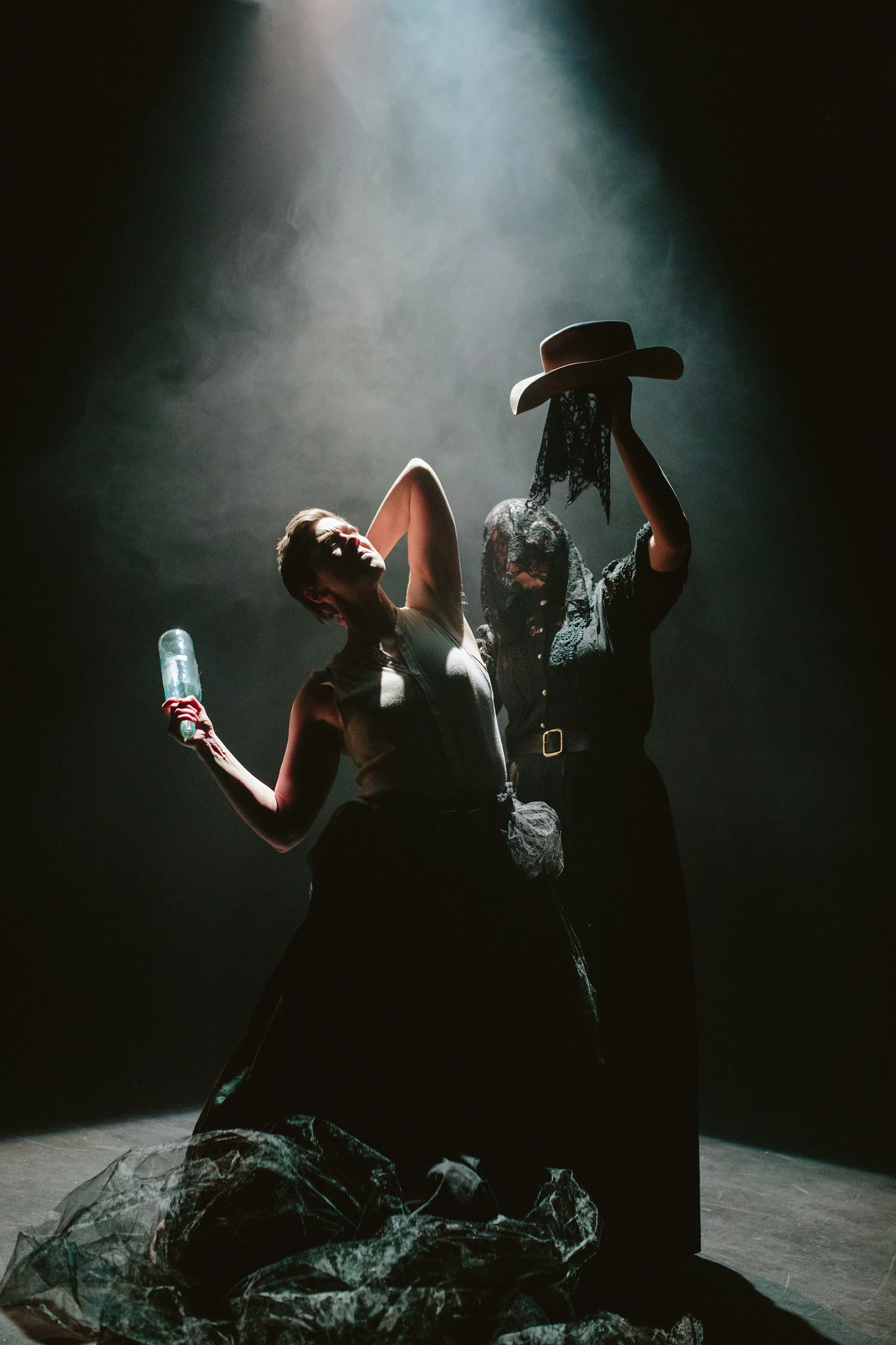 Frontier-Eric_Pic_Saloon_Cowboy_Bottle.jpg