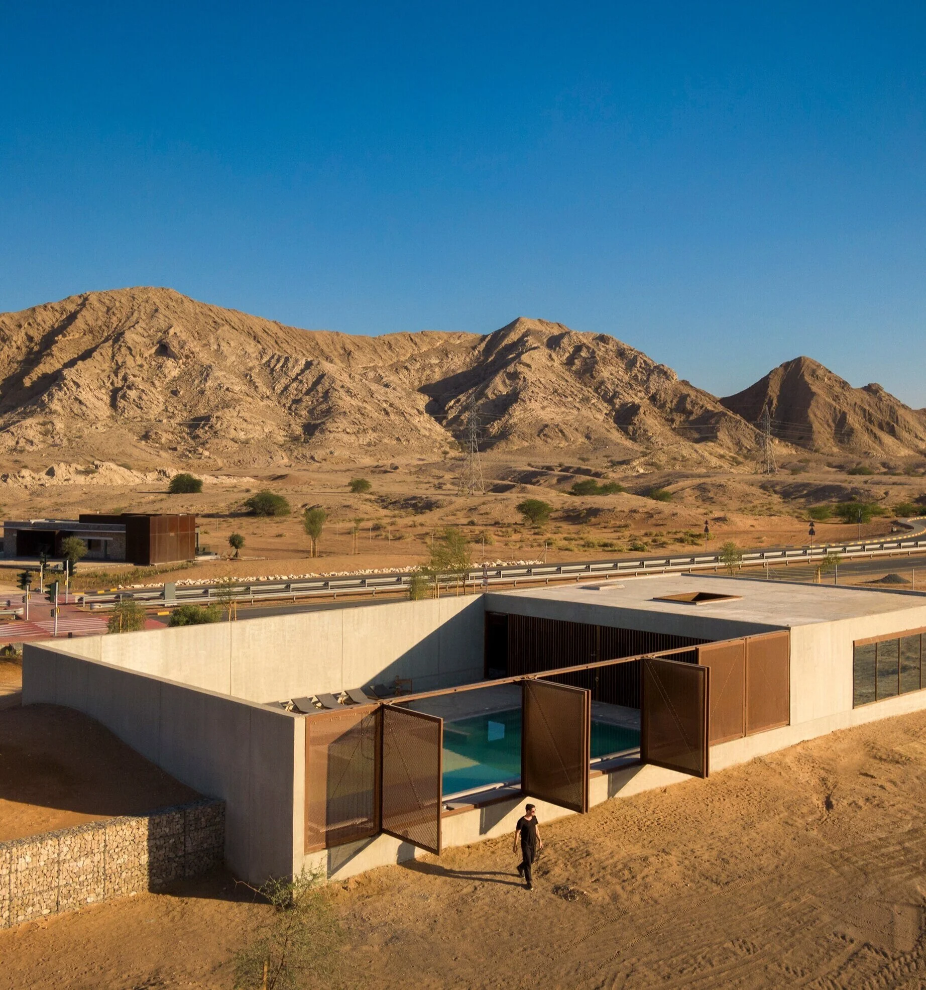 ANARCHITECT_Al_Faya_Lodge_Photo_Fernando_Guerra-3.jpg