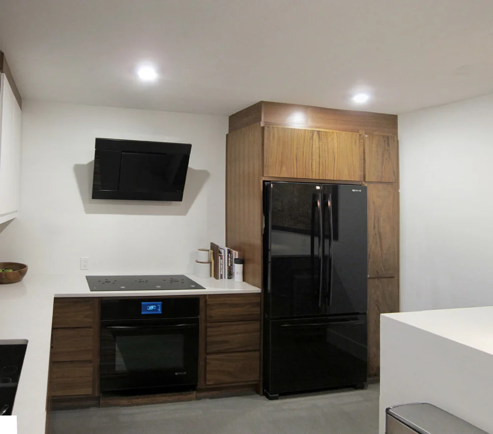 Rhine-Artisans-Walnut-kitchen-04.jpg