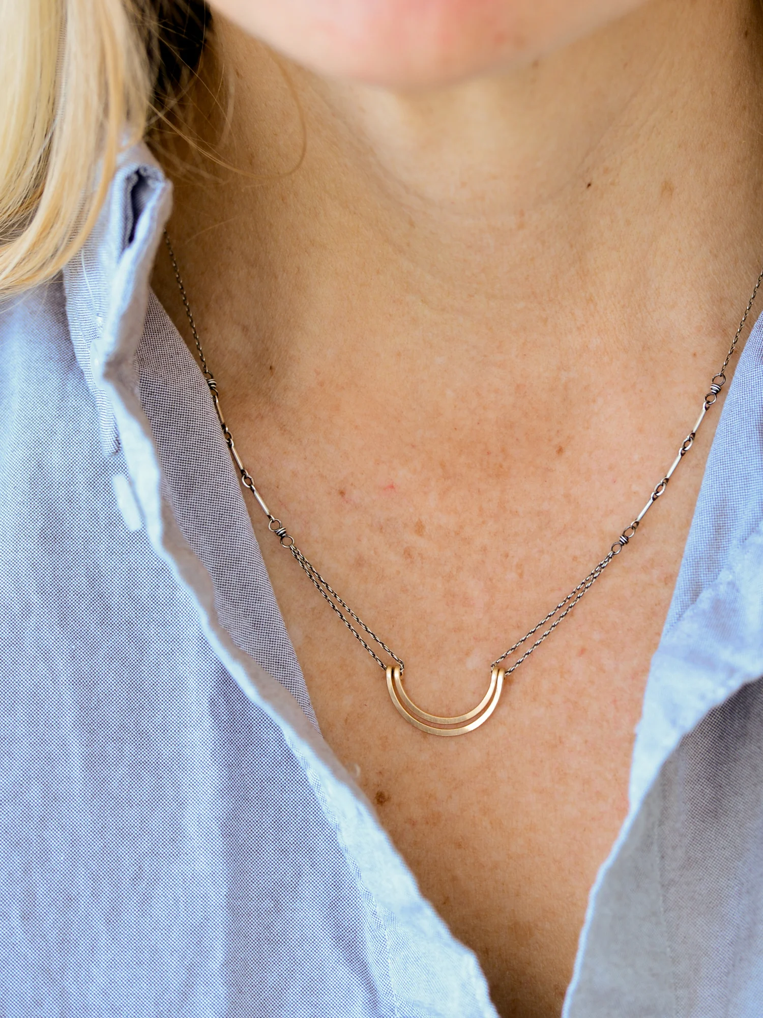 mixeddoublegoldarcneck-jessie.jpg