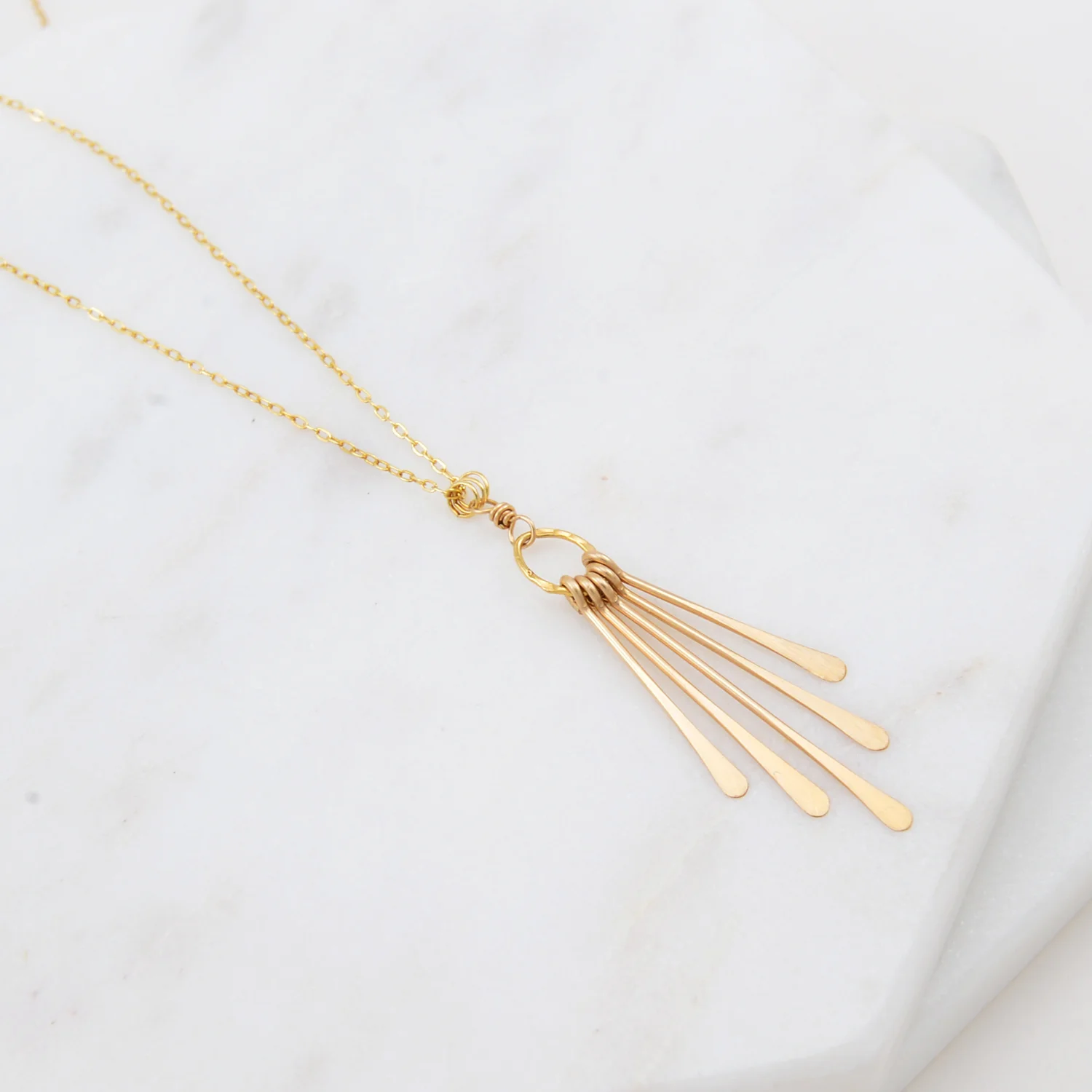 minimalhammeredfringenecklace2.jpg