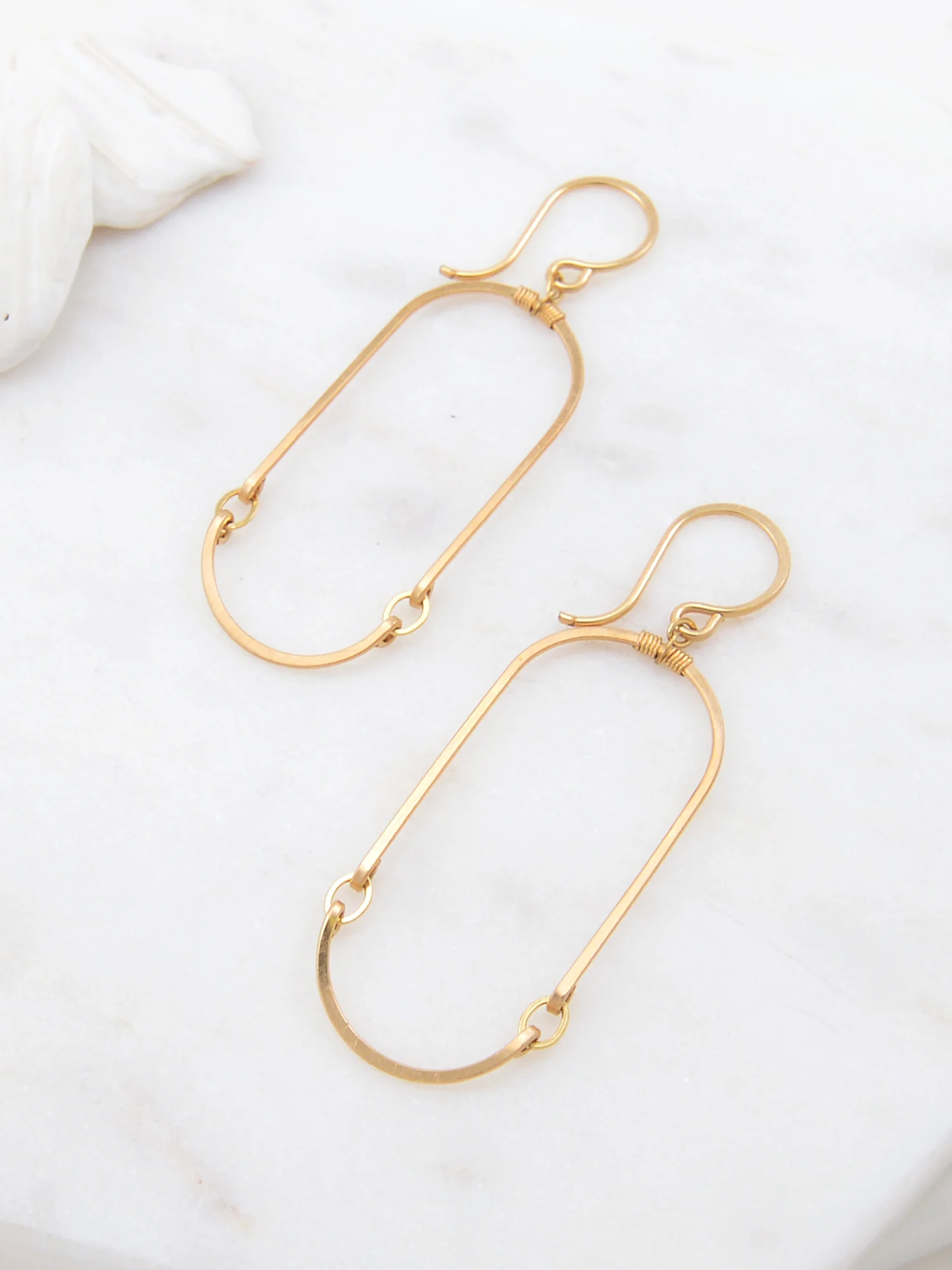 hammeredovalearrings4.jpg