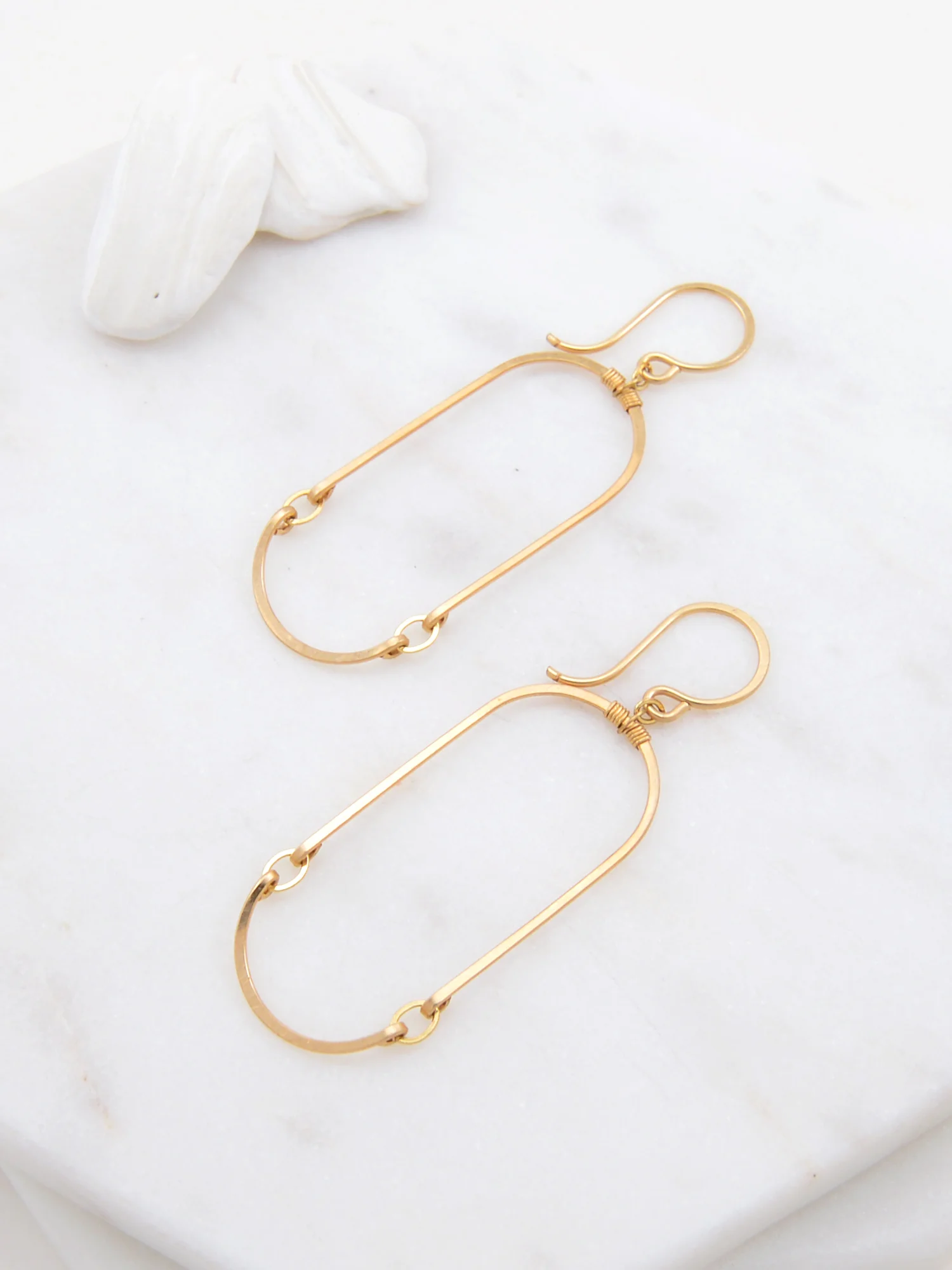 hammeredovalearrings2.jpg