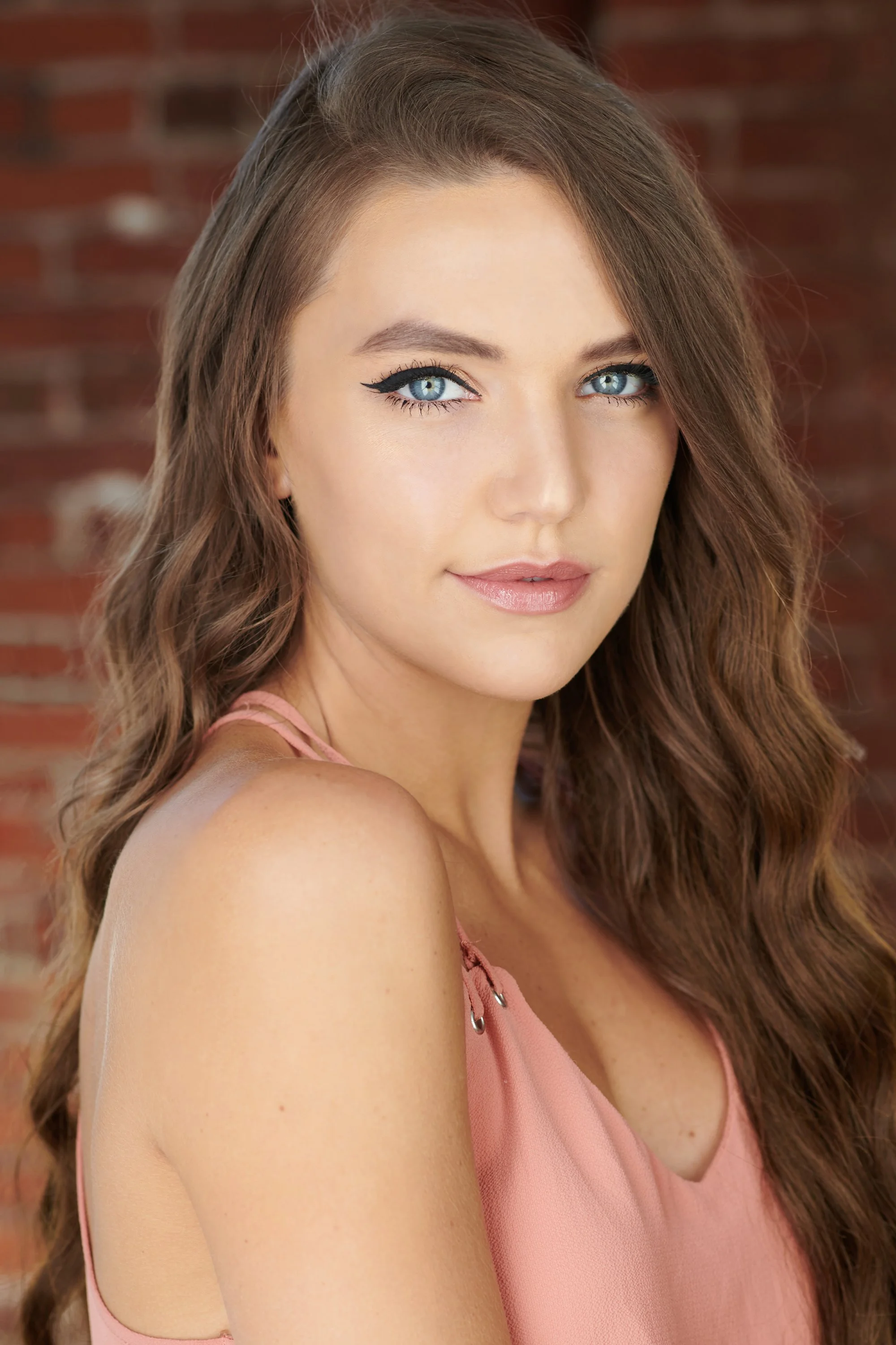 ashby drake_headshot 2.jpg