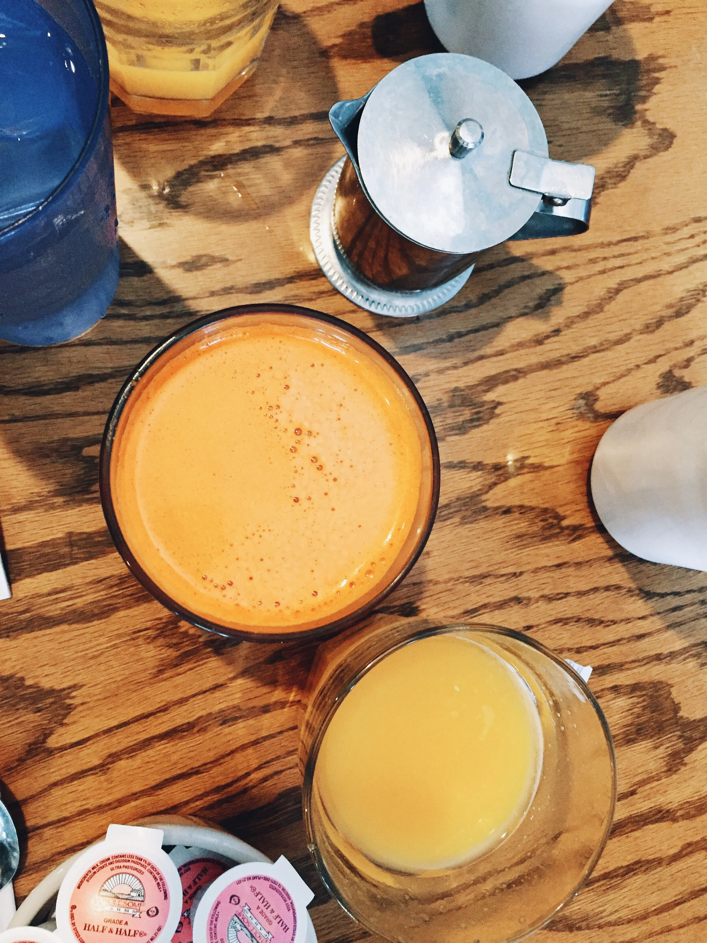 I got fresh squeezed carrot juice!