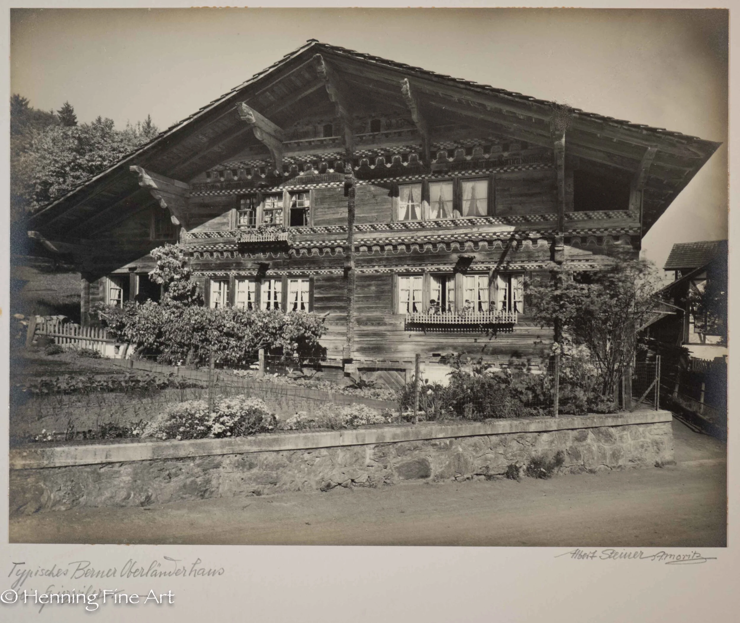 Albert Steiner (1877 - 1965) ”Typisches Berner Oberlanderhaus bei Spiezwiler.-” Image (3-8)