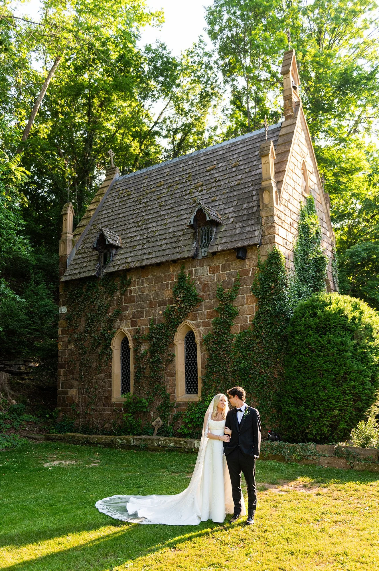 Bell-Gable-Wedding-Chapel-Arkansas14.JPG