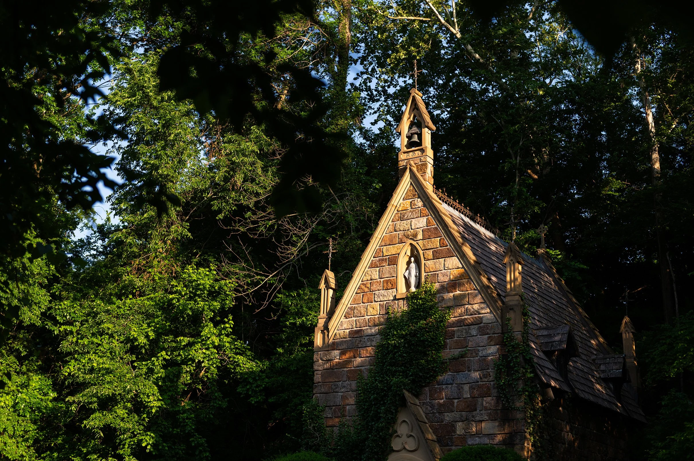 Bell-Gable-Wedding-Chapel-Arkansas25.JPG