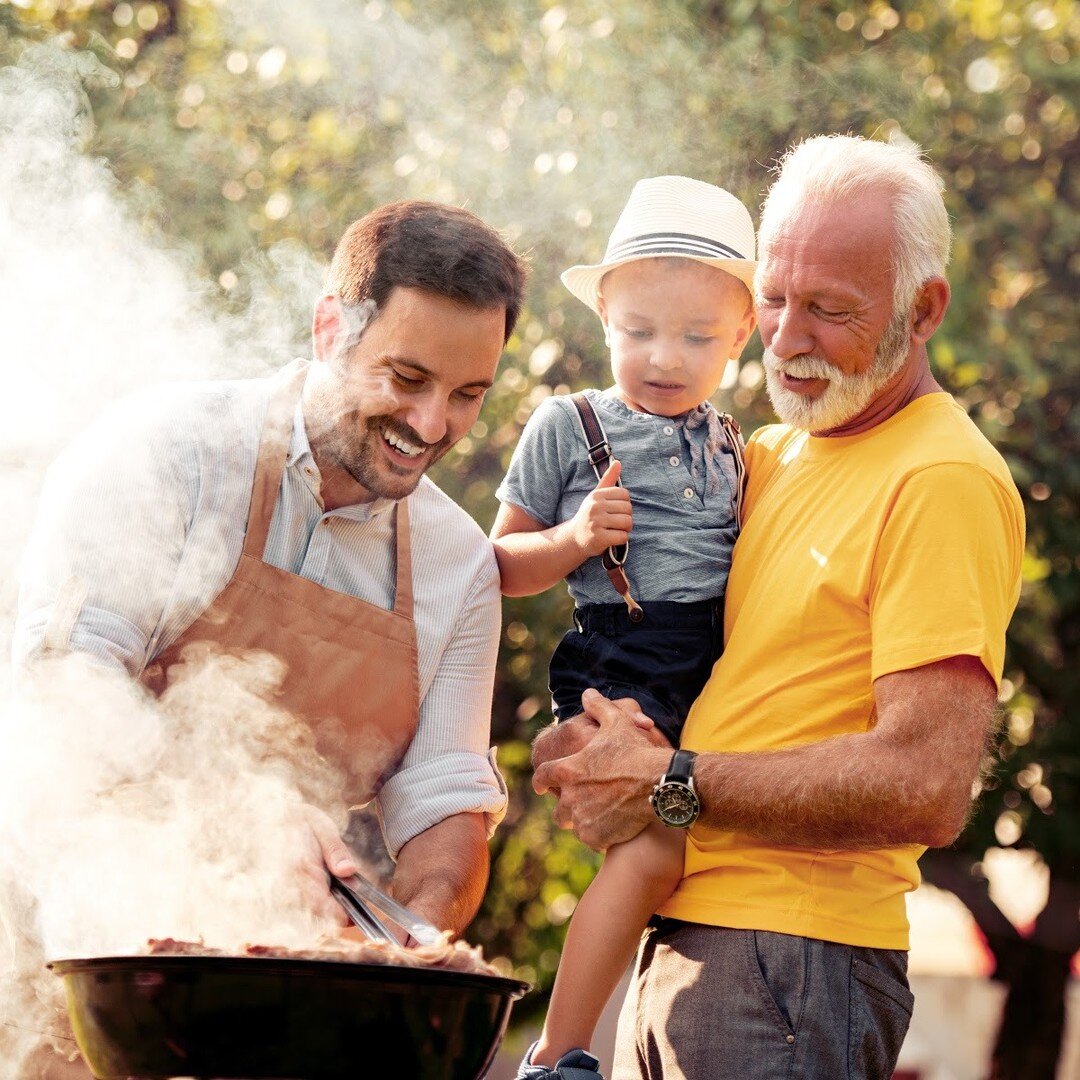 HAPPY FATHERS DAY WEEKEND!!!

Are you planning on BBQing up a special Father's Day meal for your dad to celebrate his awesomeness?

We have an awesome Kombucha BBQ Sauce recipe for you! 

INGREDIENTS:
1 cup kombucha (pineapple hops is perfect on pork