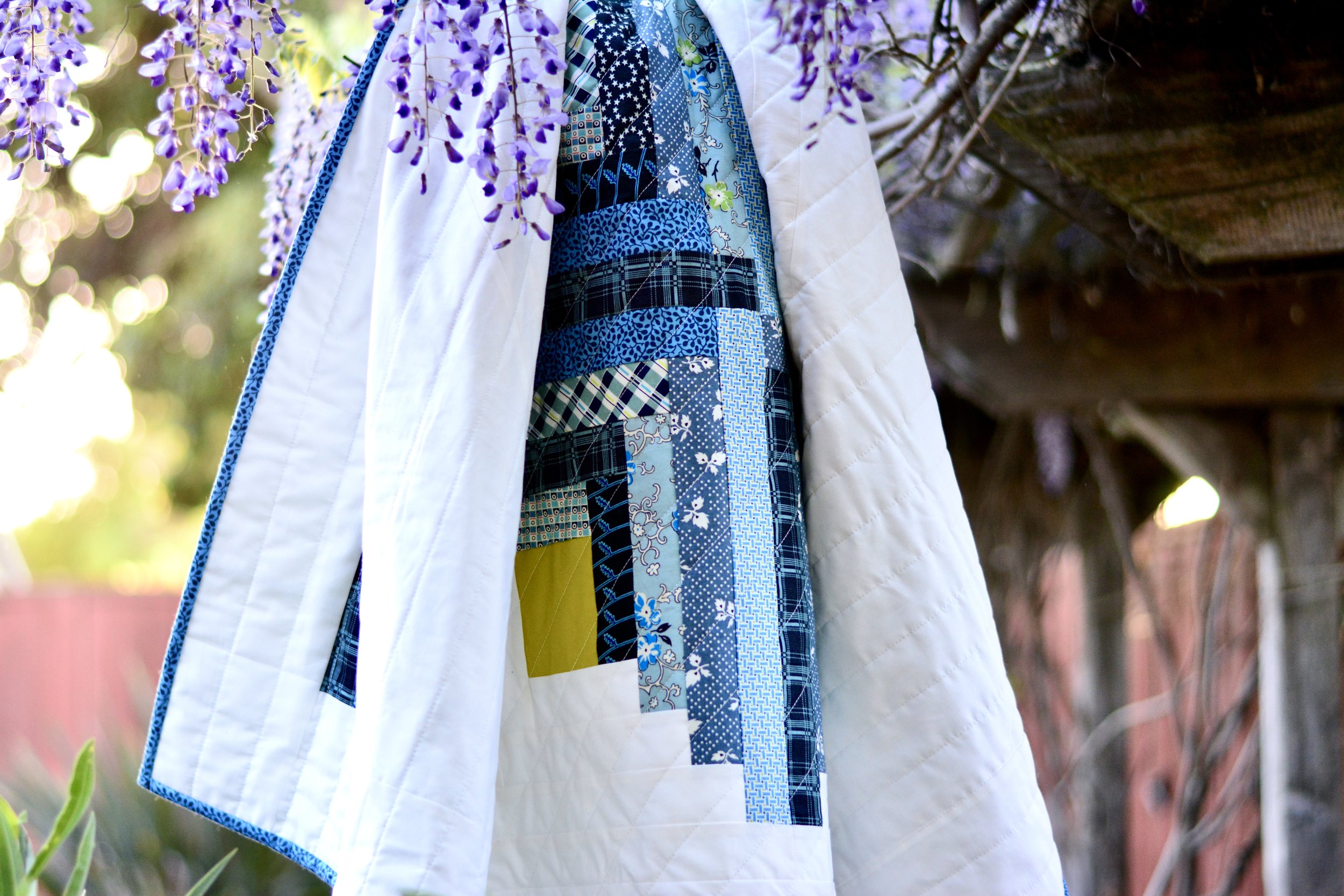 Blue Log Cabin Quilt 