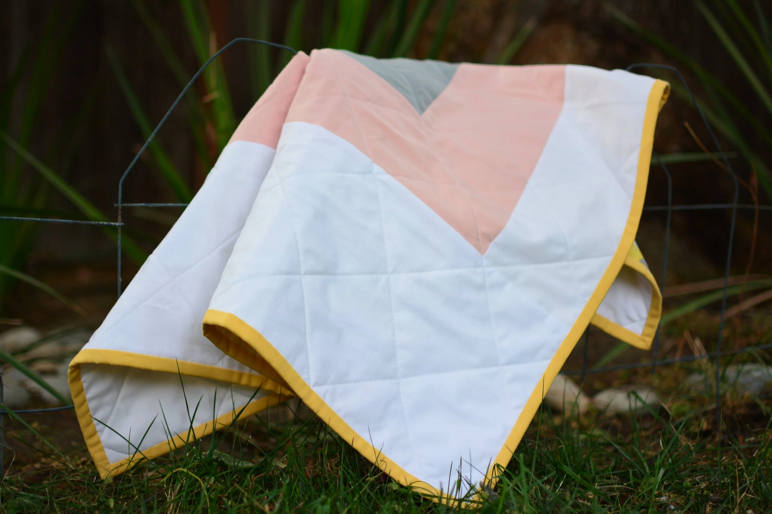 Log Cabin Baby Quilt 