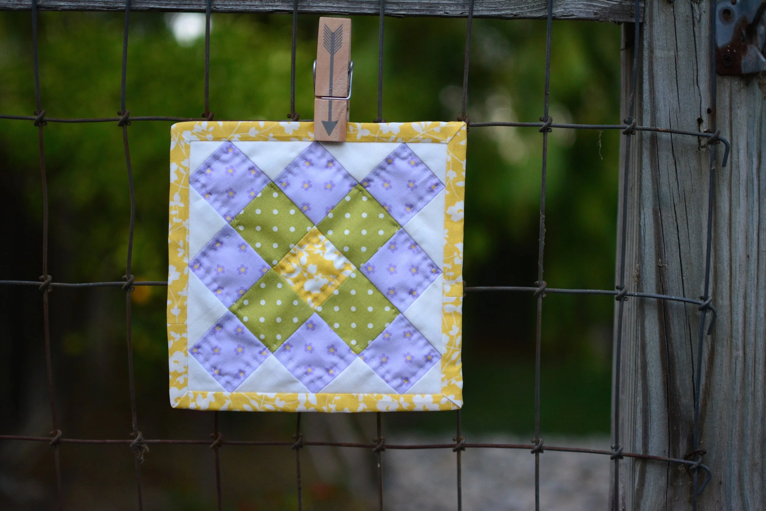 MINI QUILT / MUG RUG 