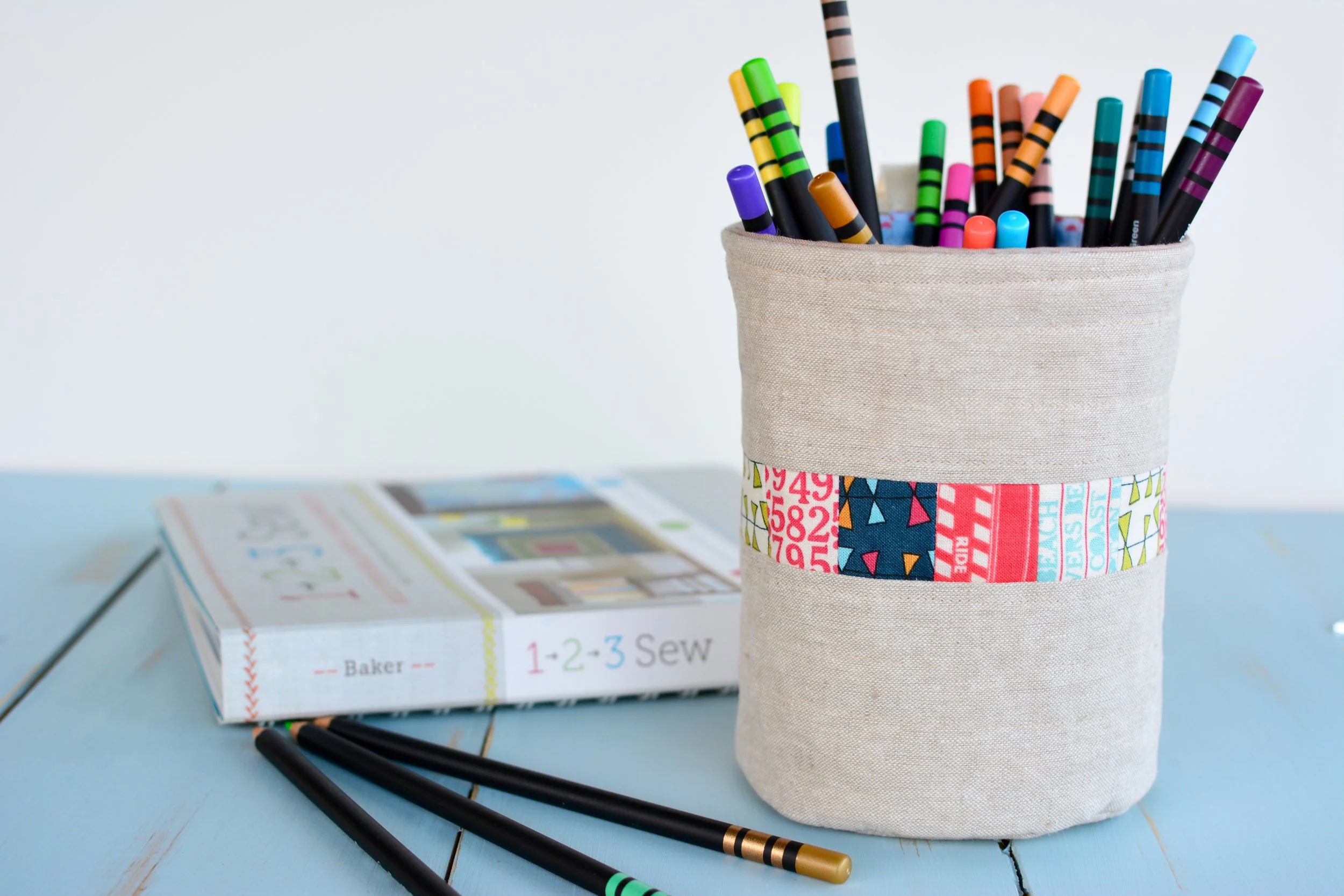PENCIL HOLDER 