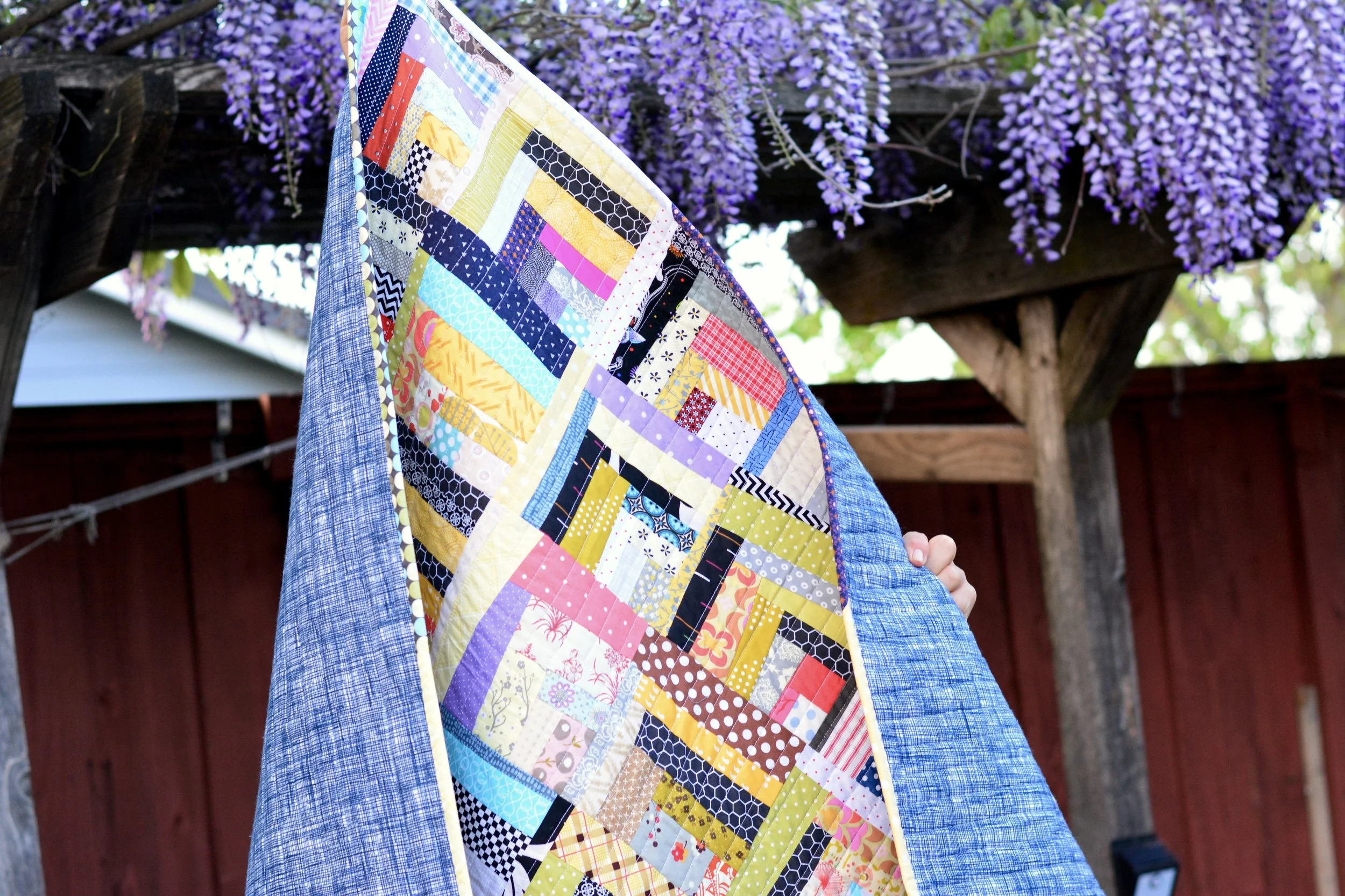 SCRAPPY QUARTER LOG CABIN QUILT 