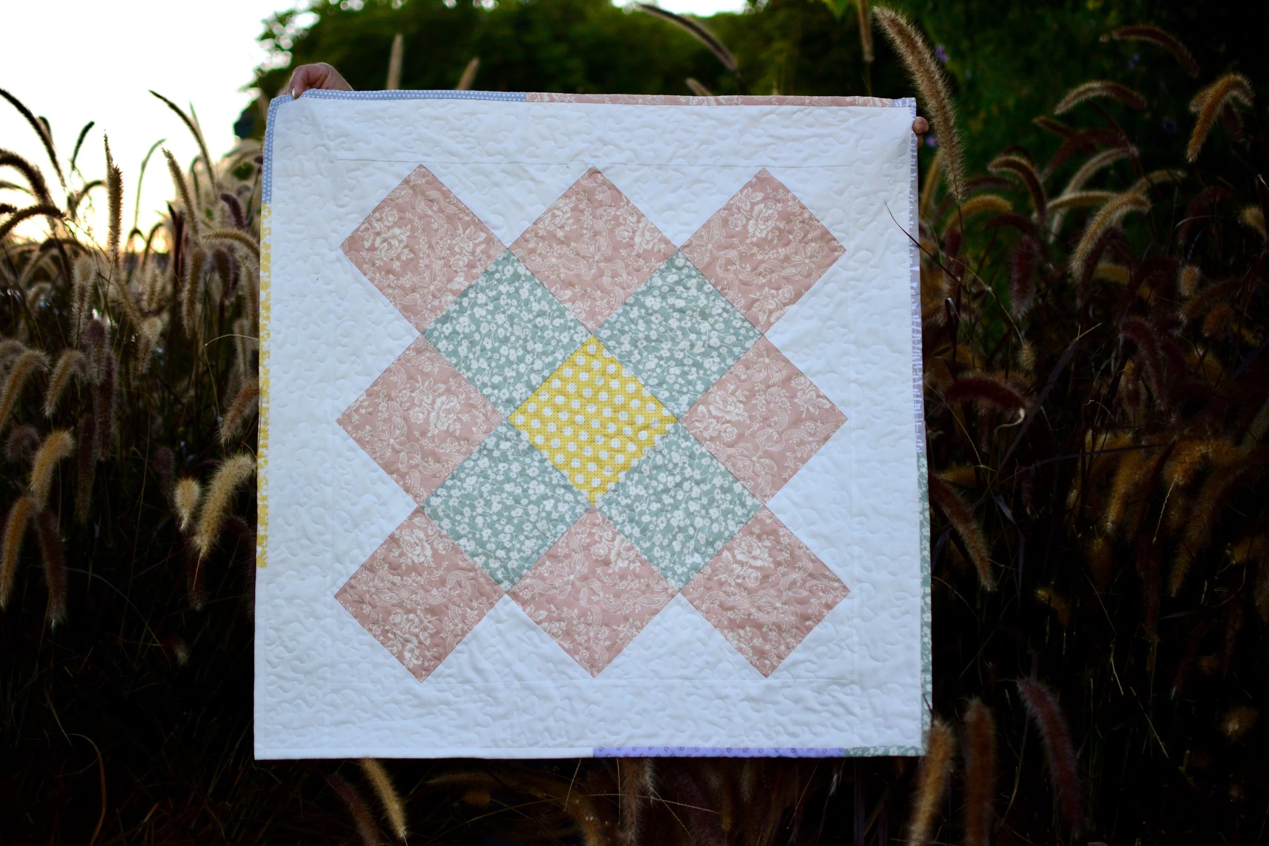 LARGE GRANNY SQAURE BABY QUILT 