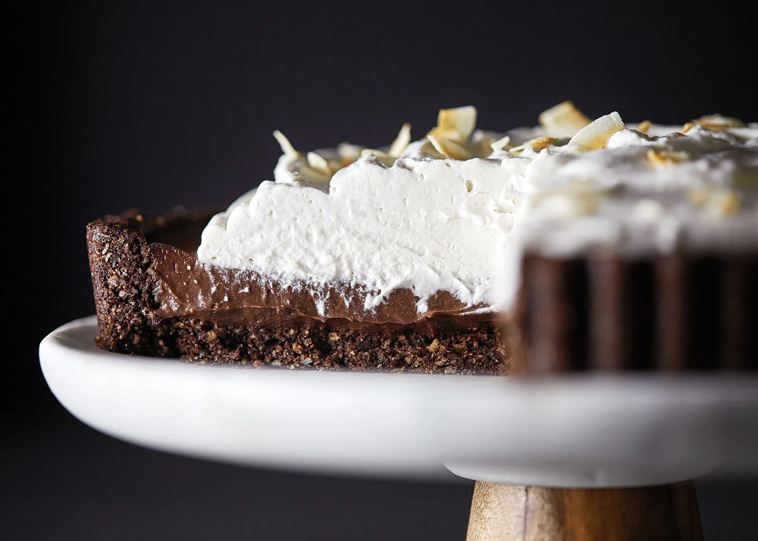 Vegan Chocolate Coconut Cream Pie // Natural Girl Modern World // Vegan & Gluten Free