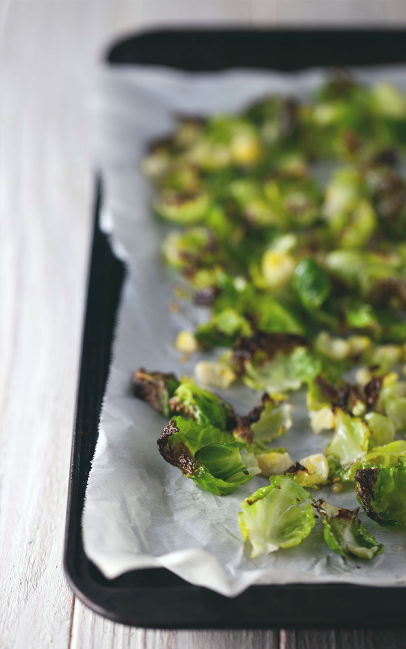 Roasted Cauliflower & Brussels Sprout Salad // Natural Girl Modern World // Vegan & Gluten Free