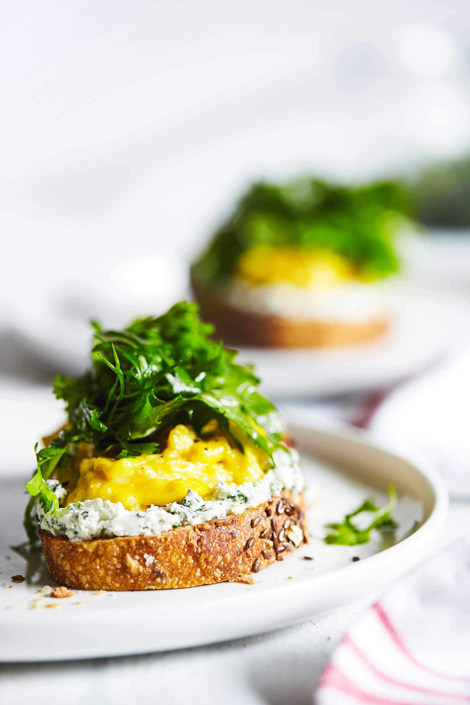 Scrambled Eggs & Herbed Goat Cheese Toast // Natural Girl Modern World // Vegetarian & Gluten Free