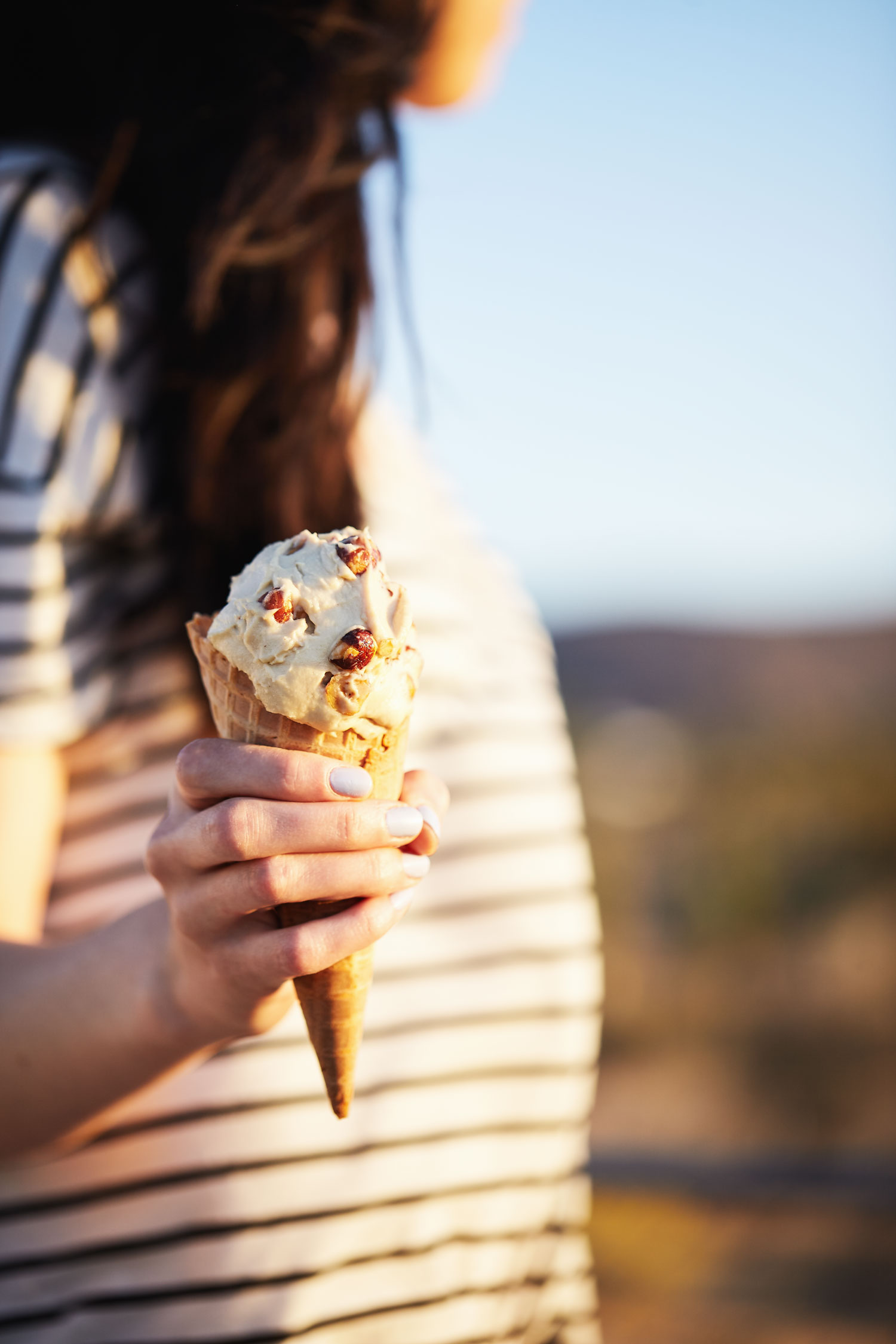 Whiskey Hazelnut No Churn Ice Cream // Natural Girl Modern World // Vegan & Gluten Free