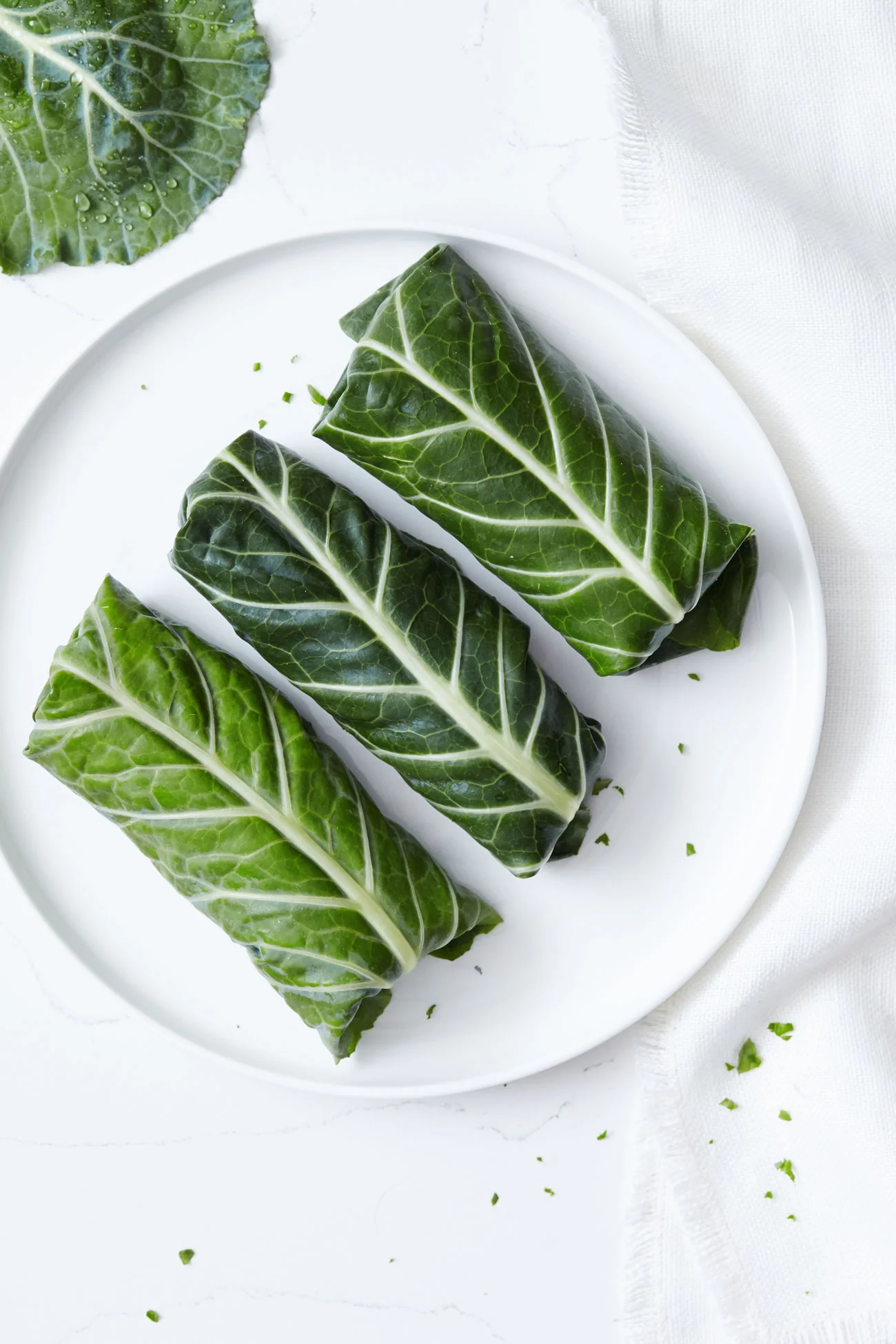 Greek Collard Green Wraps with Vegan Tzatziki // Natural Girl Modern World // Vegan & Gluten Free