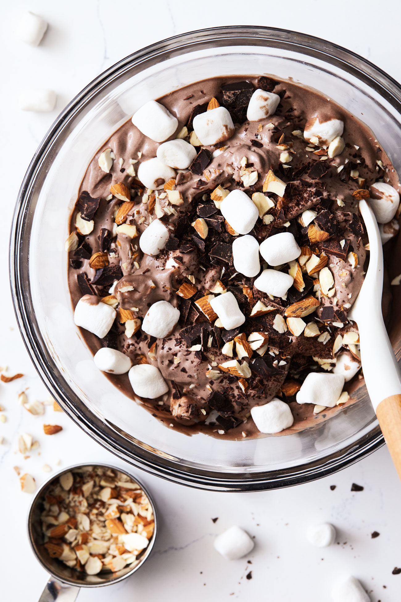 Vegan Rocky Road Ice Cream Cake // Natural Girl Modern World // Vegan & Gluten Free