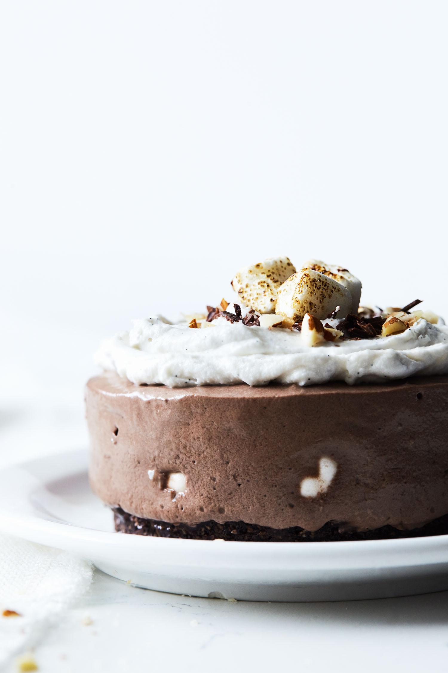 Vegan Rocky Road Ice Cream Cake // Natural Girl Modern World // Vegan & Gluten Free
