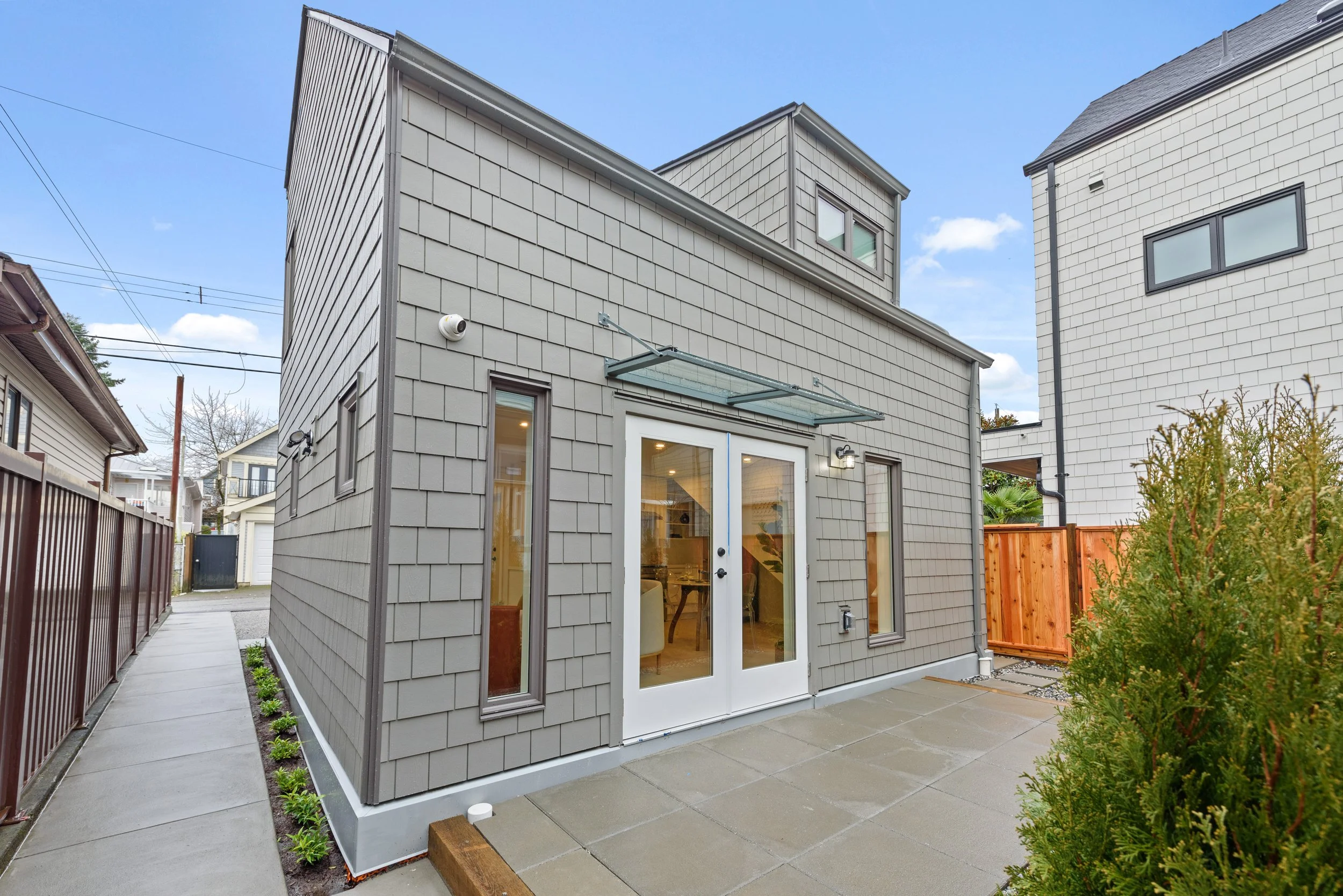 1 DSC_0140-Print patio.jpg