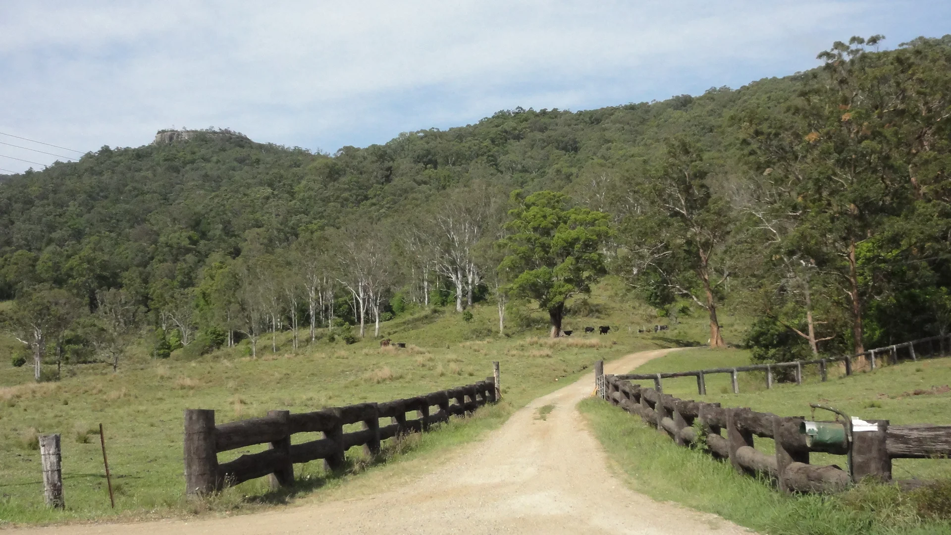 Cruiser and campsited 007.JPG